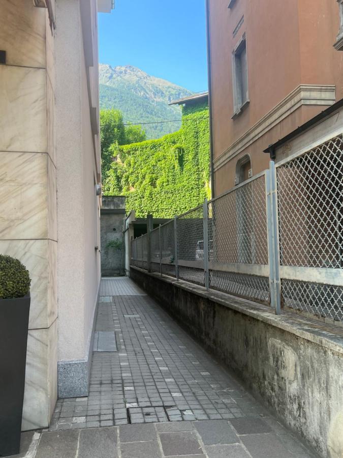 Da Emma E Carlo - Homy Apt. Tirano Exterior foto